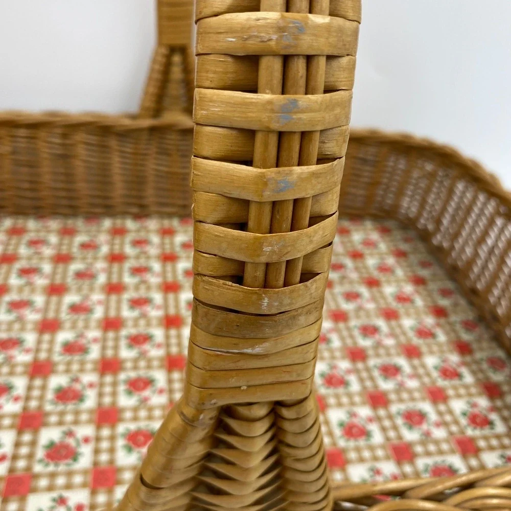 Vintage Large Woven Wicker Basket Gingham Lining Country Rustic Shabby Chic